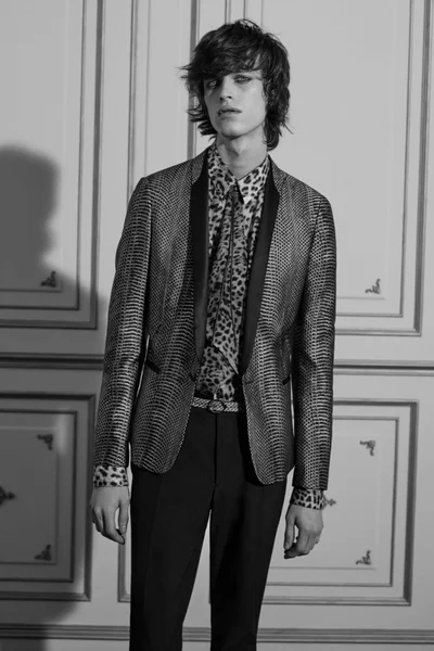 Look 23